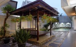 Jambuluwuk Residence Pakubuwono