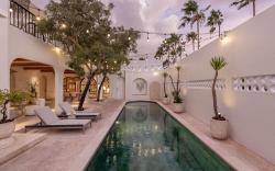 5 Bedrooms Luxury Villa Casa Contenta Canggu