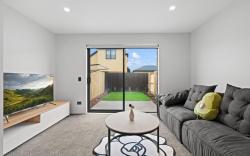 Lovely 2BR Home close to Center