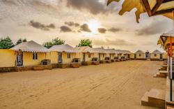 Royal exotic luxury desert camp