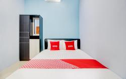 Hotel O Alun-Alun Purwokerto Near Gor Satria Purwokerto Formerly Guest House Blessing