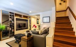 3BR (200sqm.) + guest pool and close to BTS/MRT!