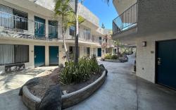 Studio 6  Suites Gardena, CA