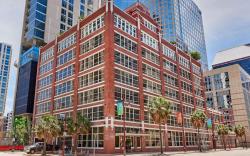 Reside Houston Downtown, a Wyndham Residence