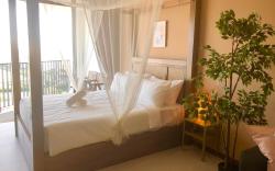 2BR Netflix Seaview Sunrise Balcony Family Cozy Hs