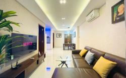 Luxury Apartment Near Airport