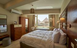 prestige pyramids inn