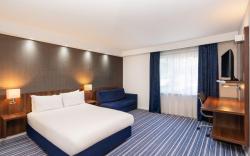 Holiday Inn Express Cambridge-Duxford M11 JCT.10 By IHG