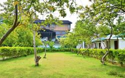Amar Bagh Hotel