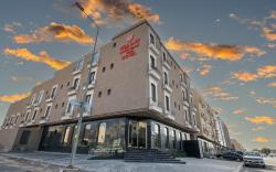 Land walk Hotel