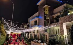 Canadian Inn G-13