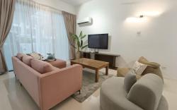 cozy 6BR 3Storey Large home for 22pax