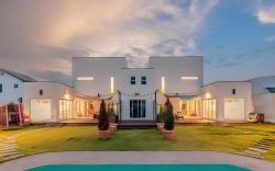 Gyeongju Macaron Kids Pool Villa Pension