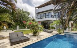 Deluxe Room with Pool View