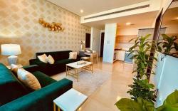 Goldish Apartment in Juffair, 1 Bed
