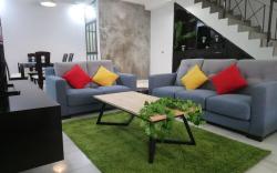 JB Homestay Bukit Indah WiFi CIQ Mall Legoland