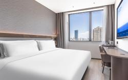 Atour Light Hotel Shijiazhuang Railway Station Art Center