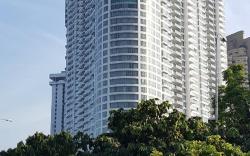 NaiBnB in Regalia Residence