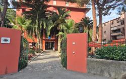 Fegina Palme Junior Suites