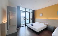 KWEN Suites-Riverson NearImago Ruby Garden Studio