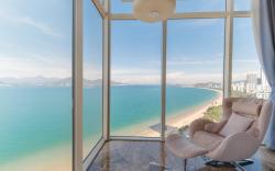 Big Family Beachfront Bliss
