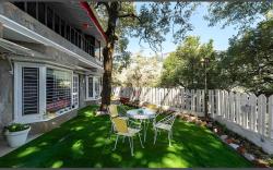 Woodburry mansion by HomeyHuts