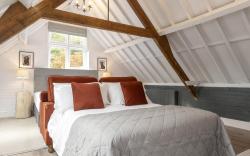 Riverbarn Fonthill Bishop