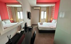 Hotel Jade CIQ