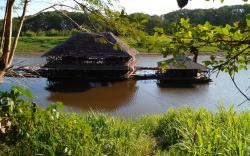Cabaña flotante kurupira Amazonas