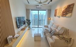 Central Park Bright & High floor, 2 Rooms, 4 pax.