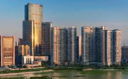 Vinhomes SkyLake Luxury Apartment - By MC Homes