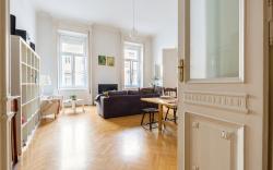 Bourgeoisie Elegance in the heart of Budapest