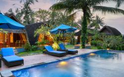 Kelingking Tatakan Bungalow