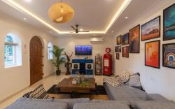 431.1 by Neev- Surf, Sun, & 2 Beachy Bedrooms