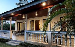 Verandah Aanchal @Madh 2Bhk Villa With Common Pool
