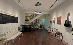 1 HOUSE