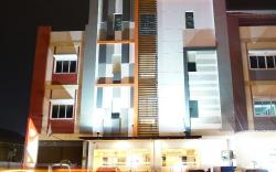 Central Front One Inn Jakarta Airport