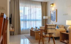 BRIKitt Tropical Bliss 1bhk Suite