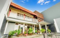 Hotel O Siwalankerto Near Surabaya Carnival