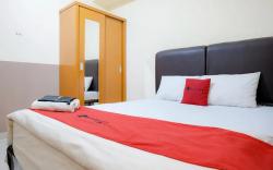 RedDoorz @ Jalan Biak Roxy Jakarta