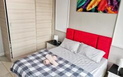 Modern Comfy Deluxe @ I-City