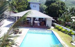 Four-Bedroom Seascape Villa with Outdoor Pool