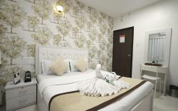 2 BHK Service Apartment for Family Traveler