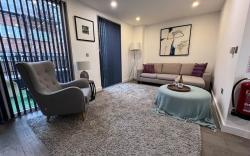 FT5 Aldgate Apartments