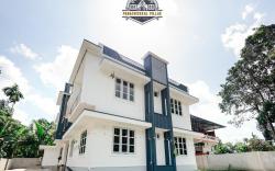 Fully furnished A/C 2BHK Flats