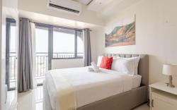 Makati Condo Unit with Balcony-Red Residences