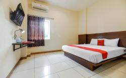 RedDoorz Plus @ Karebosi Area 2 Makassar