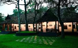 MARARI BEACH PALACE