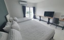 Melt Inn Rayong /room 402