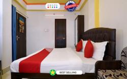 Goroomgo Temple City guest house Varanasi 750 meters from Ganga Assi Ghat